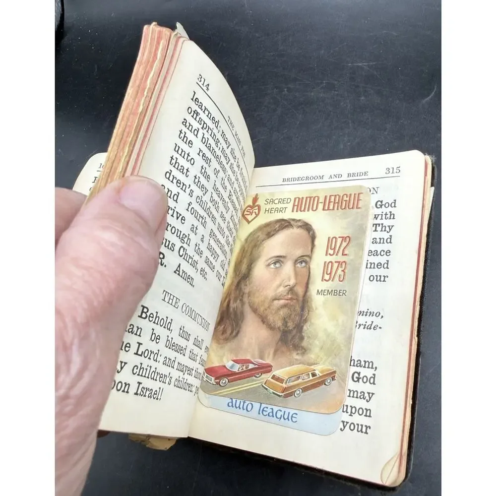 Priest Personal 1940’s Key Of Heaven Catholic Devotions Loaded W Holy Cards!